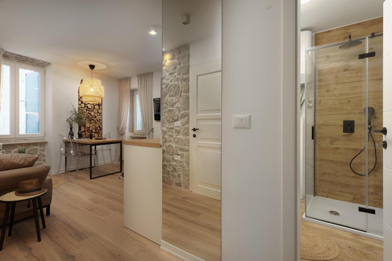 Apartment City Walls In Old Town Of Rovinj Extérieur photo